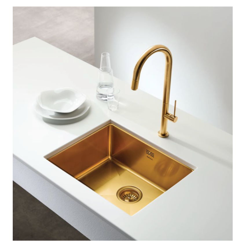 ΝΕΡΟΧΥΤΗΣ SQUADRO PVD 28054