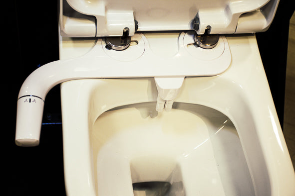 N-BIDET SYSTEM DUO ΜΕ ΔΙΠΛΟ ΑΚΡΟΦΥΣΙΟ